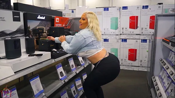 Mz Dani Meets Geek Squad Member At Best Buy And Invites Him Over To Repair More Than Her TV