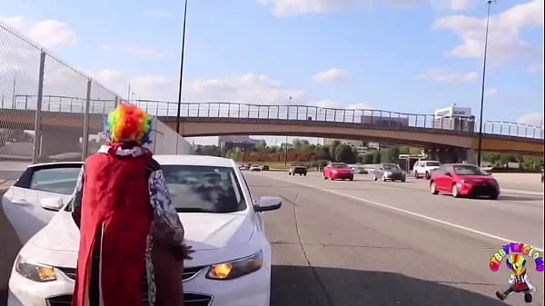 Gibby The Clown Fucks Juicy Tee On Atlanta’s Most Popular Highway