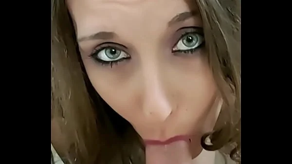 Eye contact makes the best blowjob