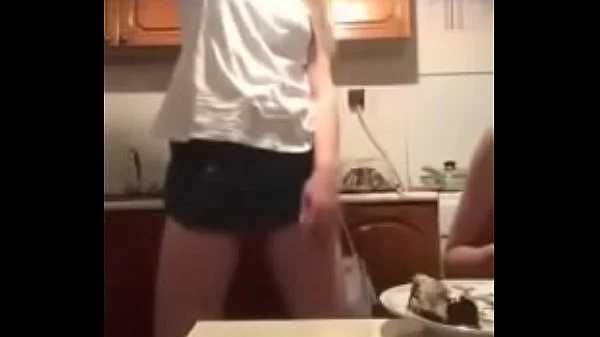 Nice Ass In Skirt Teasing On Periscope