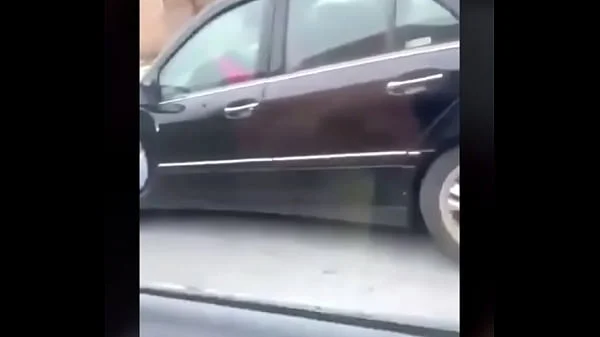 Sucking dick in traffic