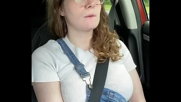 Nerdy Country Girl Rubs Herself in her Car