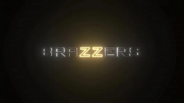 Rubbing Jexxxica The Right Way -  / Brazzers  / stream full from www.zzfull.com/rubb